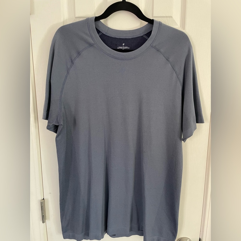 Fabletics men’s shirt
